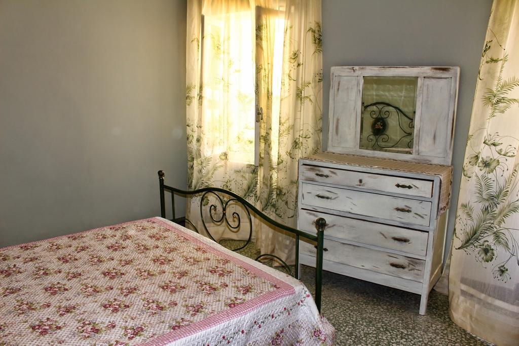 Montegrazie Apartment Imperia Szoba fotó