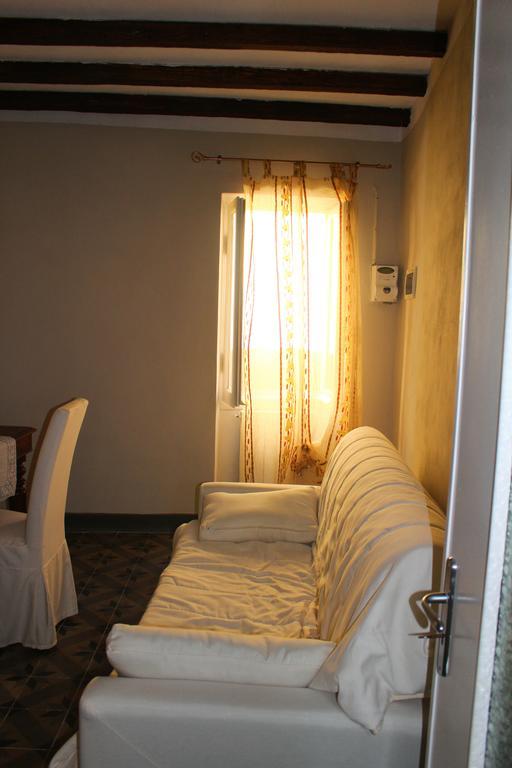 Montegrazie Apartment Imperia Szoba fotó